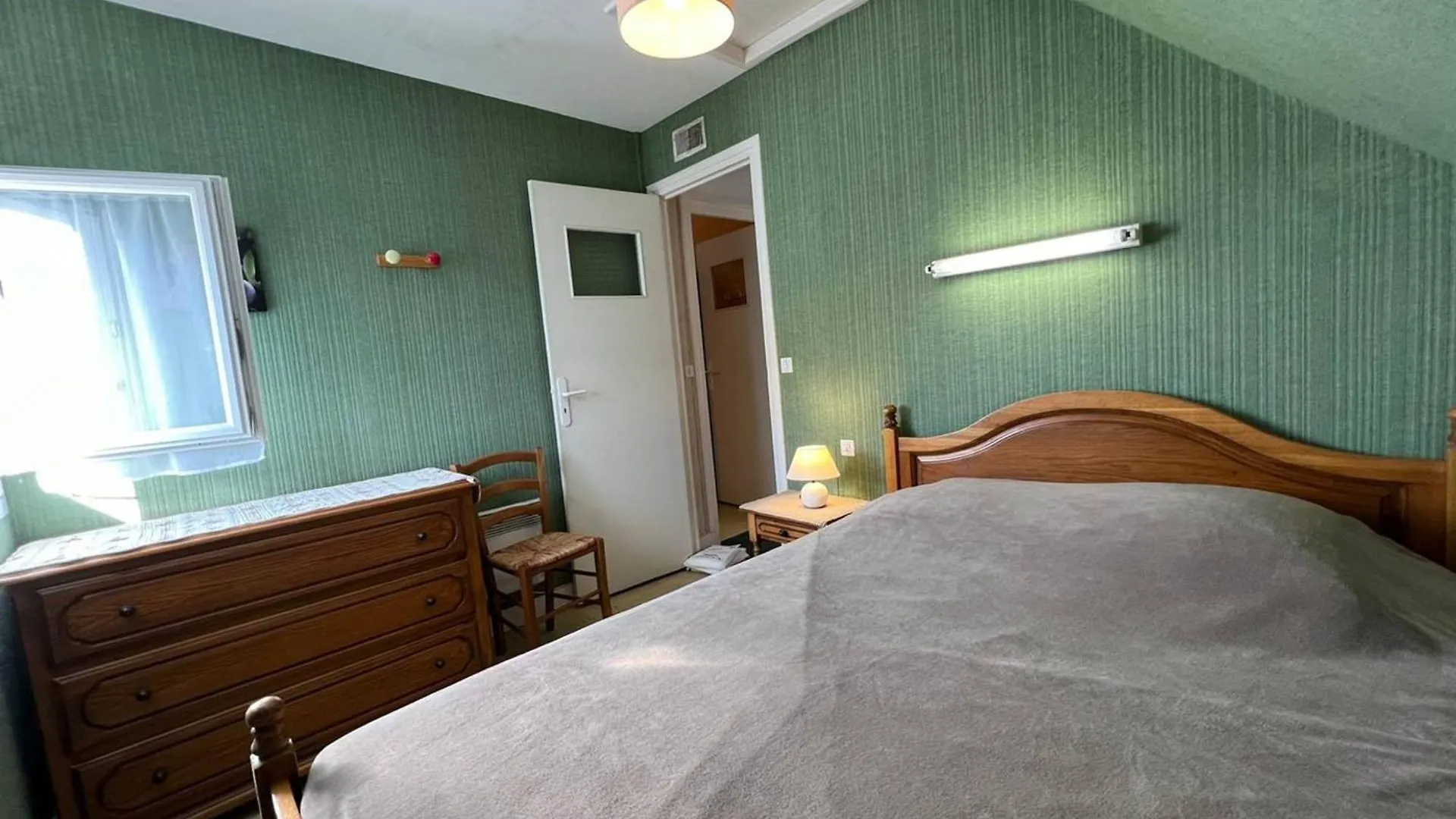 Maison 3 Chambres + Cabine, Plage A 100M, Jardin, Jusqu'A 8 Pers., Carnac - Fr-1-377-60 France